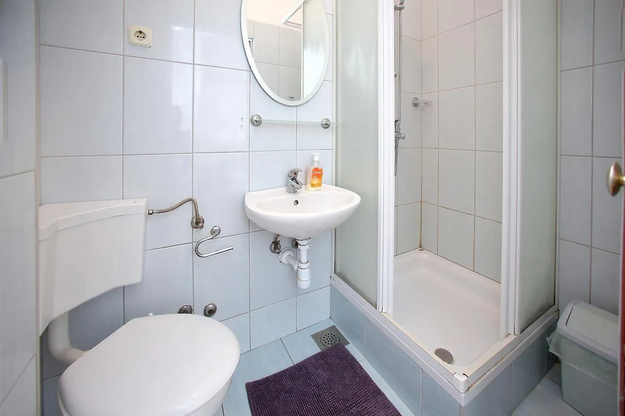Pansion Marta Otel Bibinje Konukevi