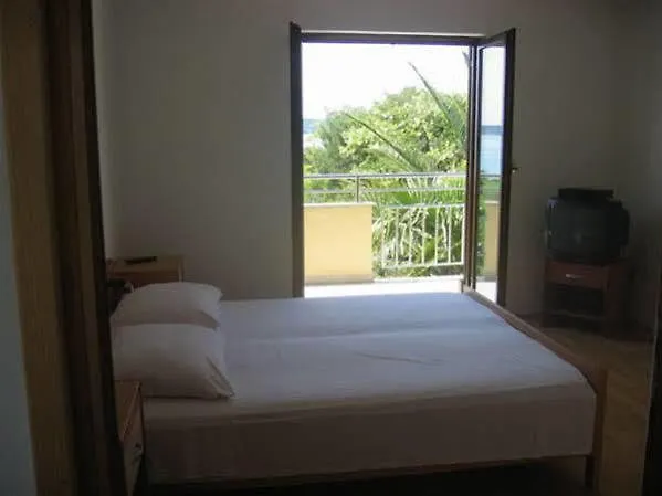 *** Konukevi Pansion Marta Otel Bibinje Hırvatistan